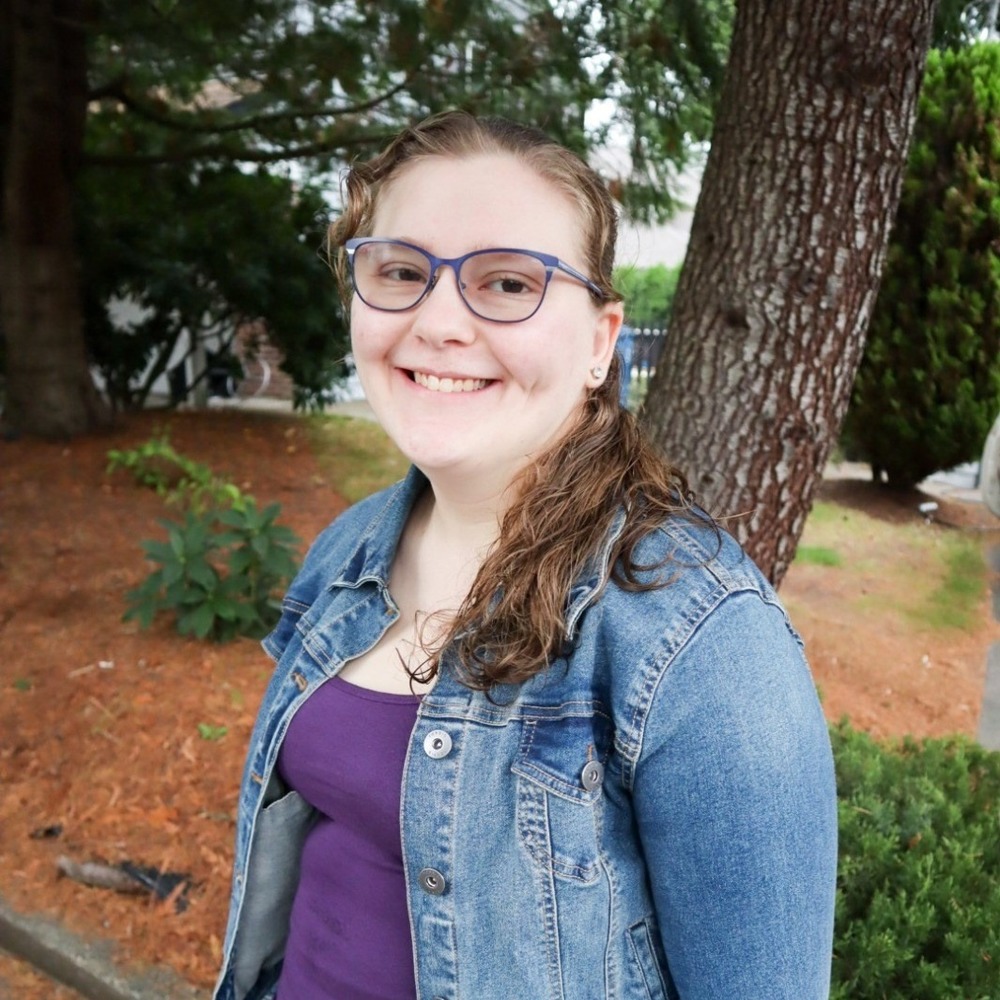 Meet your Posher, Madeline